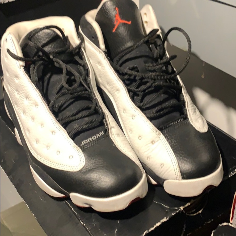 Jordan sneakers - Picture 2 of 3